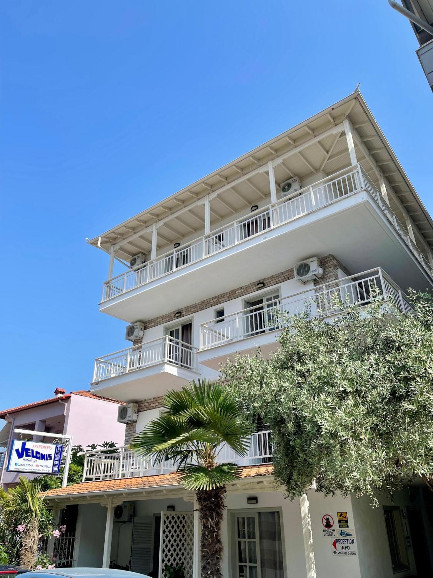 Velonis Apartments Leptokarya  Exterior photo